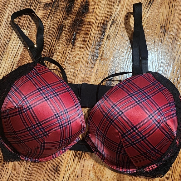 Stylish Women's Intimates Set - Blue, Red, Pink - Picture 6 of 14